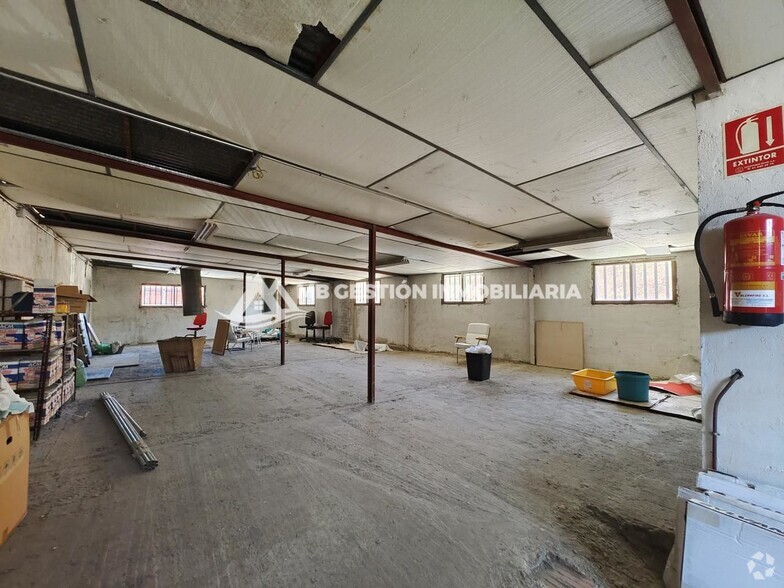 Industriel/Logistique dans Parla, Madrid à vendre - Photo de l’immeuble – Image 3 sur 14