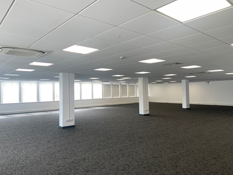 Corinium Ave, Gloucester à louer - Photo intérieure – Image 2 sur 45