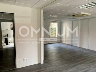 Plus de détails pour Bureau à louer