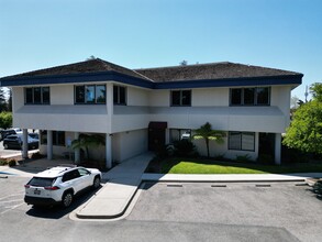 2060 Aborn Rd, San Jose, CA à louer Photo de l’immeuble– Image 2 sur 8