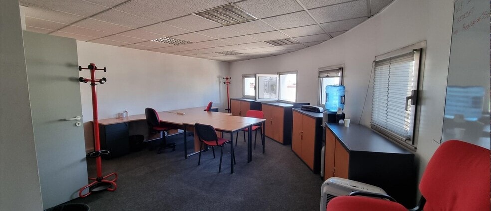 Bureau dans Paris à louer - Photo de l’immeuble – Image 2 sur 7