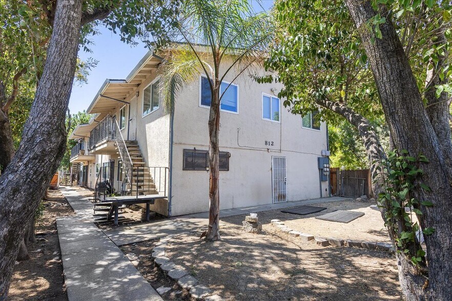 812 Delaware St, Fairfield, CA à vendre - Photo de l’immeuble – Image 2 sur 15