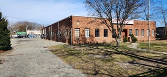 Plus de détails pour 1385 Akron St, Copiague, NY - Local d’activités à vendre