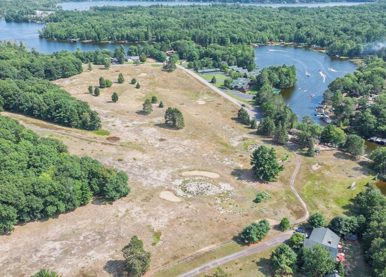 3801 Eagle Waters Rd, Eagle River, WI à vendre Aérien– Image 1 sur 28
