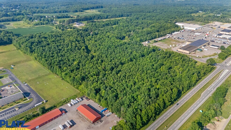 563 Ohio 7, Brookfield, OH à vendre - Photo de l’immeuble – Image 3 sur 5