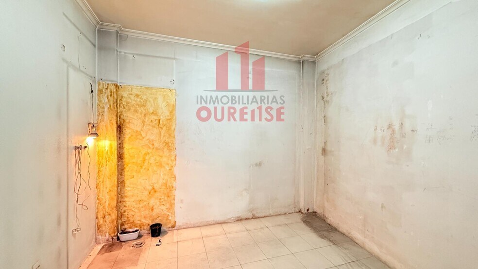 Local commercial dans Ourense, Orense à vendre - Photo intérieure – Image 2 sur 2