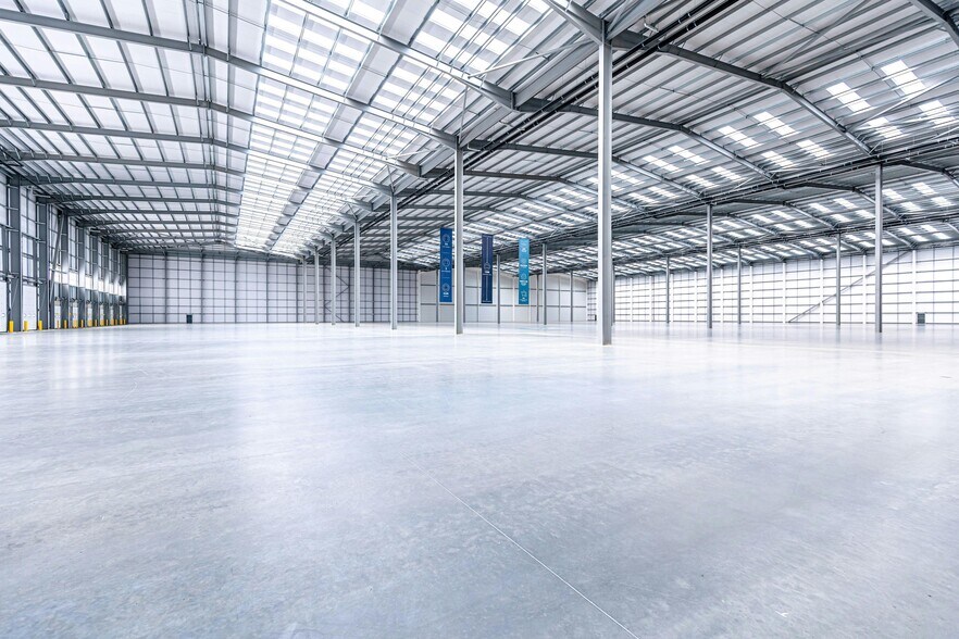 Merton Dr, Milton Keynes à louer - Photo de l’immeuble – Image 3 sur 5