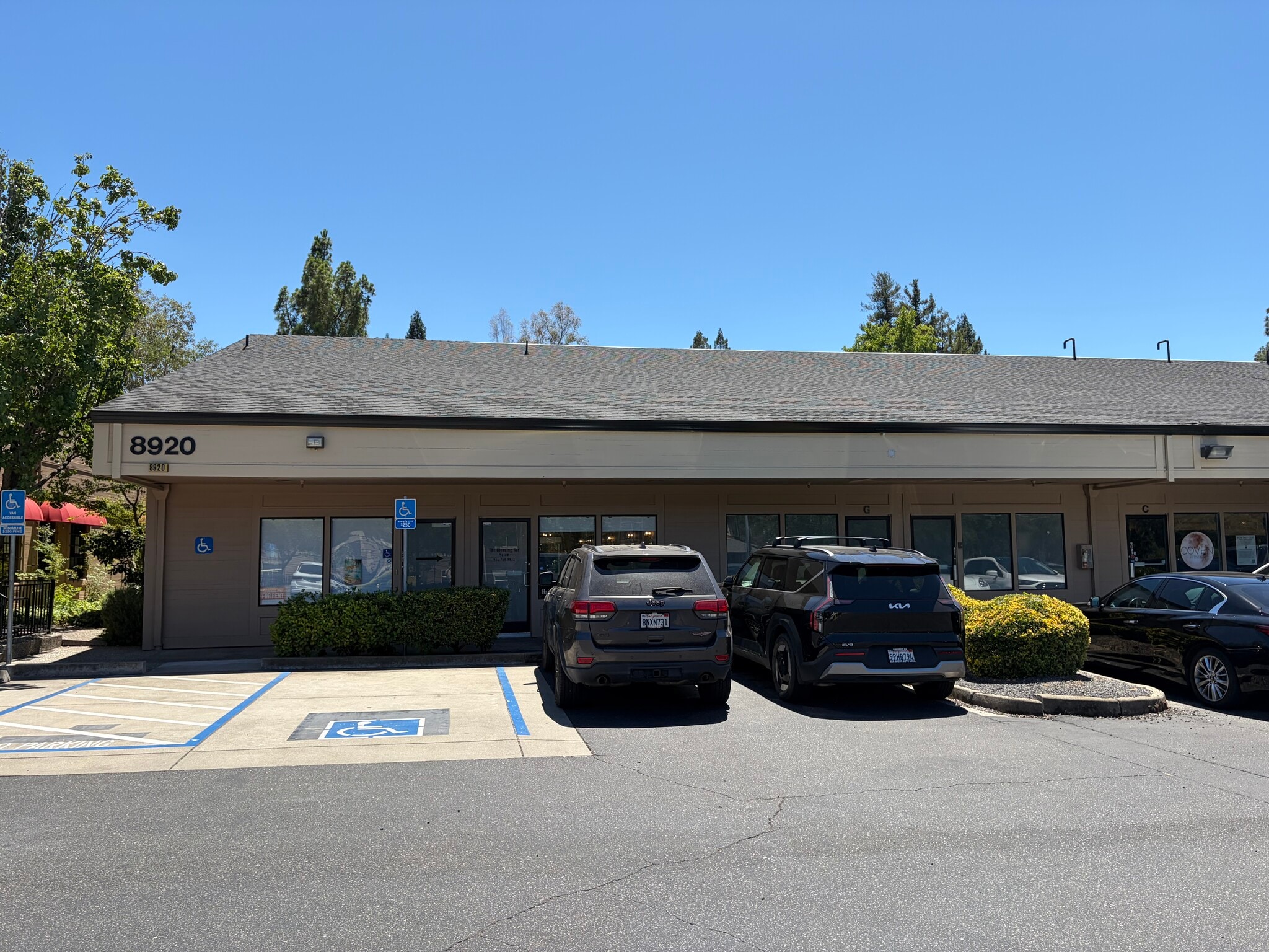 8910 Sunset Ave, Fair Oaks, CA à louer Photo de l’immeuble– Image 1 sur 17