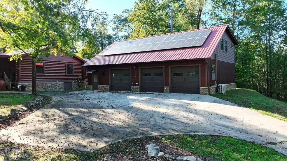 228 Pattie Gap Rd, Philadelphia, TN à vendre - Vidéo sur l’annonce professionnelle – Image 2 sur 65