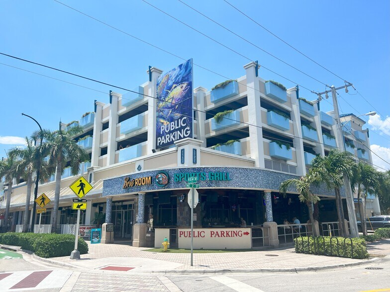 123 NE 20th Ave, Deerfield Beach, FL à louer - Photo de l’immeuble – Image 2 sur 4