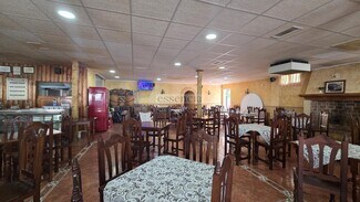 Plus de détails pour Local commercial à vendre