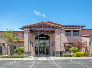 Plus de détails pour 8000 Santa Teresa Blvd, Gilroy, CA - Bureau/Local commercial, Local commercial à louer