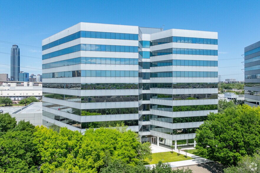 4848 Loop Central Dr, Houston, TX à vendre - Photo de l’immeuble – Image 2 sur 21