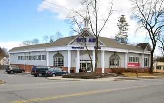 Plus de détails pour 238 Hooker Ave, Poughkeepsie, NY - Local commercial à louer