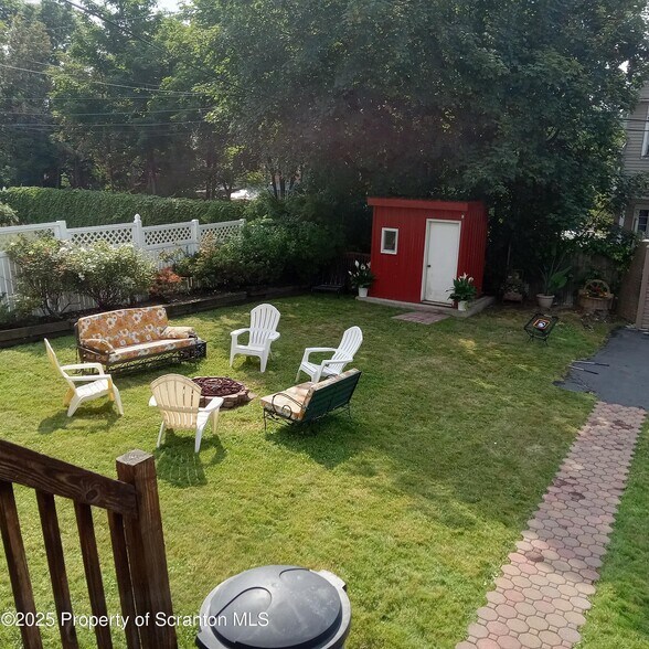 629 Clay Ave, Scranton, PA à vendre - Photo de l’immeuble – Image 3 sur 55
