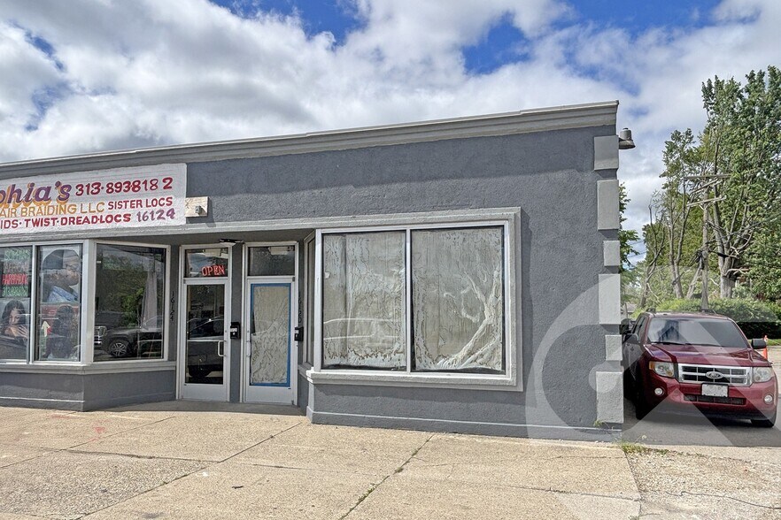 16120 Moross Rd, Detroit, MI à louer - Photo principale – Image 1 sur 1