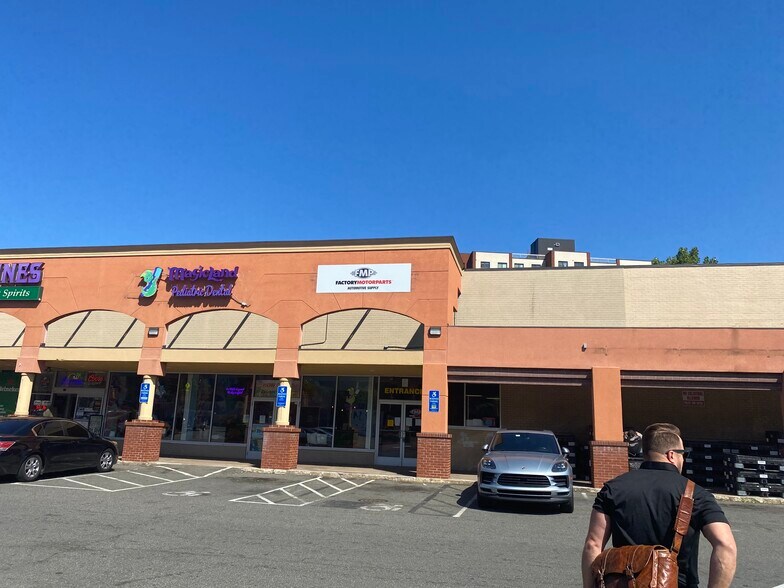 1201 Park St, Hartford, CT à louer - Photo de l’immeuble – Image 2 sur 4