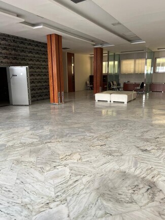 Plus de détails pour Calle Parque Joyero de Córdoba, Córdoba - Bureau à vendre