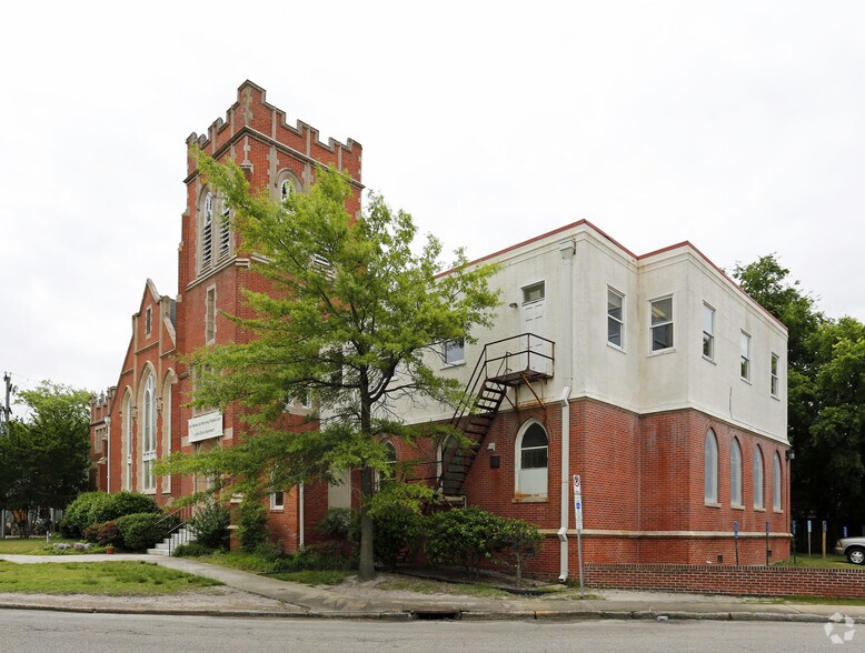 739 Yarmouth St, Norfolk, VA à louer - Photo de l’immeuble – Image 3 sur 9