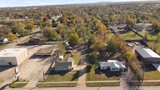 Plus de détails pour 3222 SE 15th St, Del City, OK - Bureau à vendre