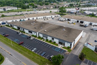 Plus de détails pour 8621-8677 Bash St, Indianapolis, IN - Local d'activités à louer