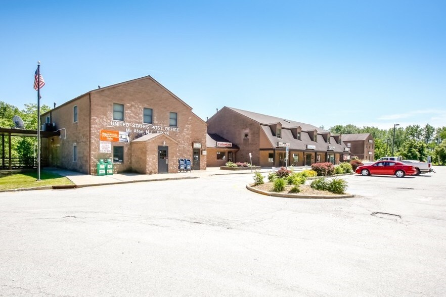 40 Route 94 N, Vernon, NJ à louer - Photo de l’immeuble – Image 3 sur 30