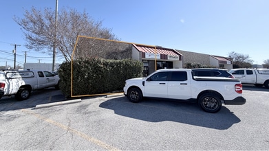 2435-2441 Boardwalk St, San Antonio, TX à louer Photo intérieure– Image 1 sur 2