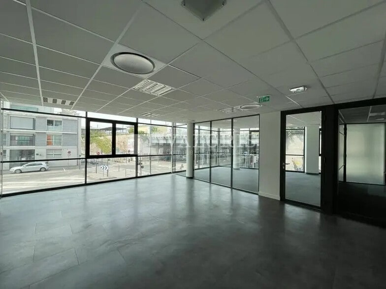 32 Rue Victor Lagrange, Lyon à louer - Photo intérieure – Image 2 sur 13
