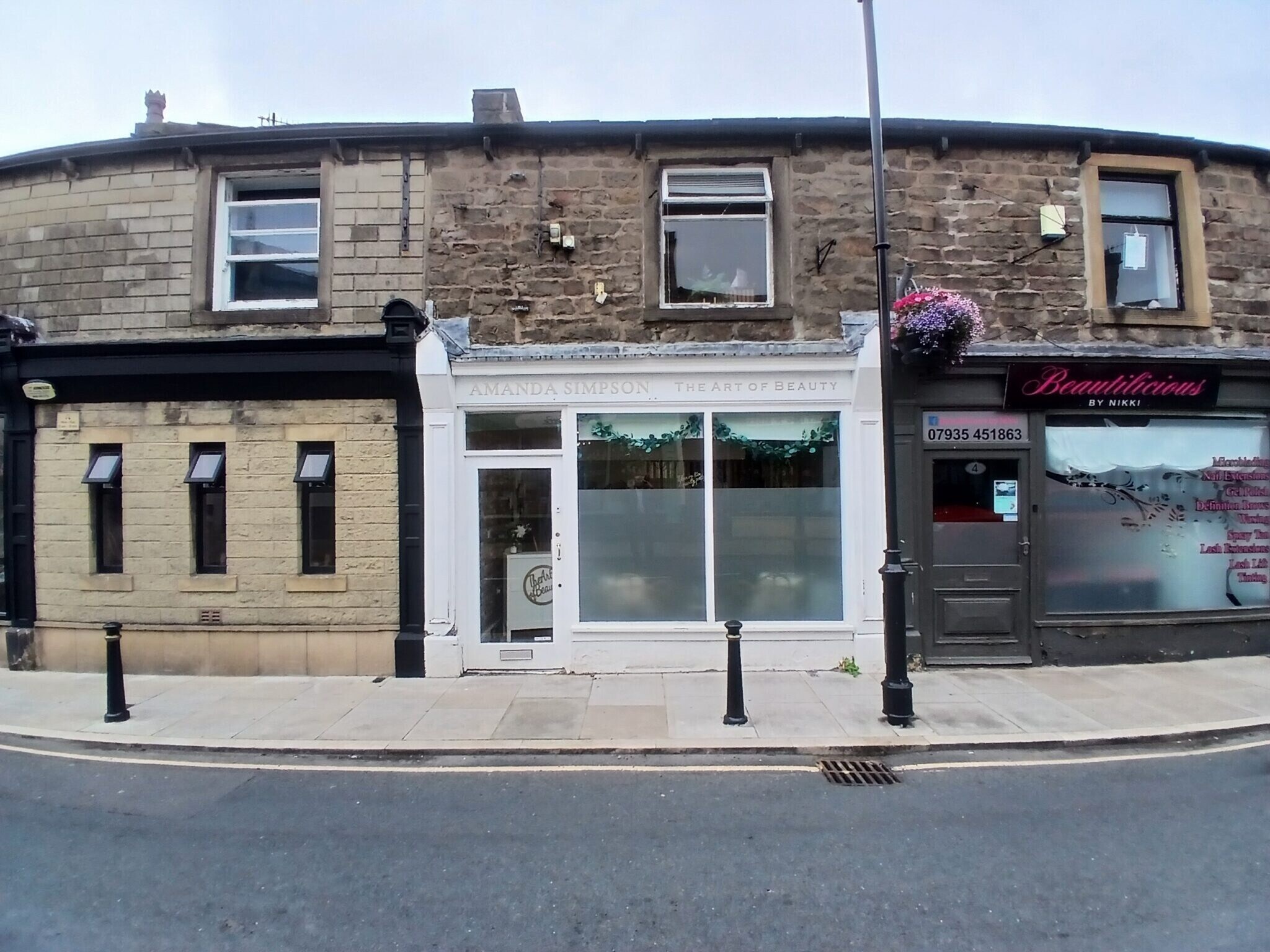 2 Rainhall Rd, Barnoldswick à vendre Photo de l’immeuble– Image 1 sur 2