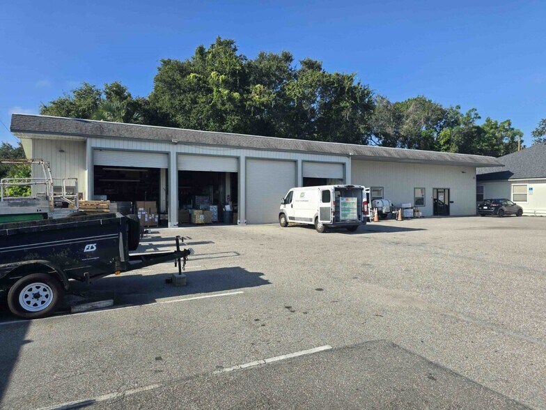 801 Marshall Farms Rd, Ocoee, FL à vendre - Photo de l’immeuble – Image 2 sur 12