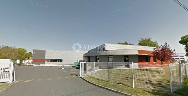 Plus de détails pour 5 Rue Hélène Boucher, Haute-Goulaine - Industriel/Logistique à louer