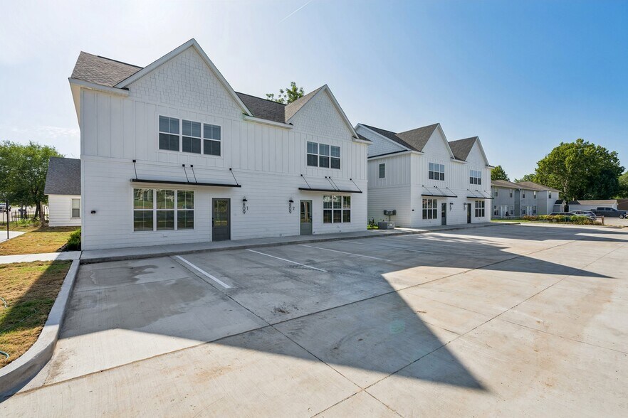 807 W 7th Ave, Stillwater, OK à vendre - Photo de l’immeuble – Image 3 sur 56