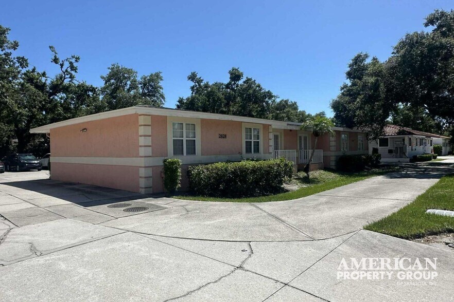 2840 Proctor Rd, Sarasota, FL à louer - Photo de l’immeuble – Image 2 sur 6
