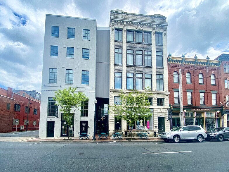 325 N Queen St, Lancaster, PA à louer - Photo de l’immeuble – Image 2 sur 6