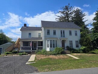 Plus de détails pour 43 Baptist St, Swansea, MA - Logement à vendre