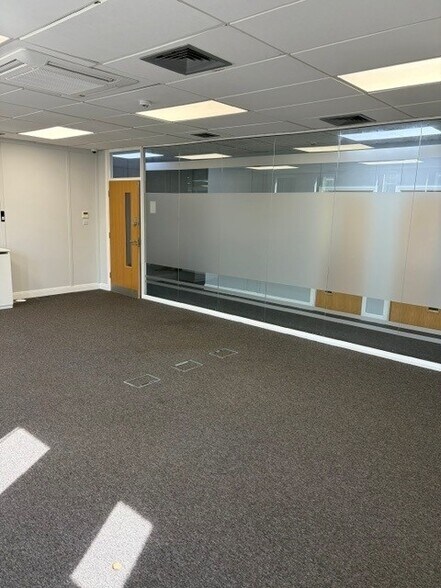 5 New Augustus St, Bradford à louer - Photo intérieure – Image 2 sur 9