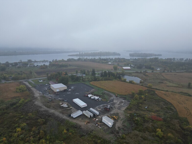 1026 County Road 2, Cardinal, ON à vendre - Photo de l’immeuble – Image 3 sur 19