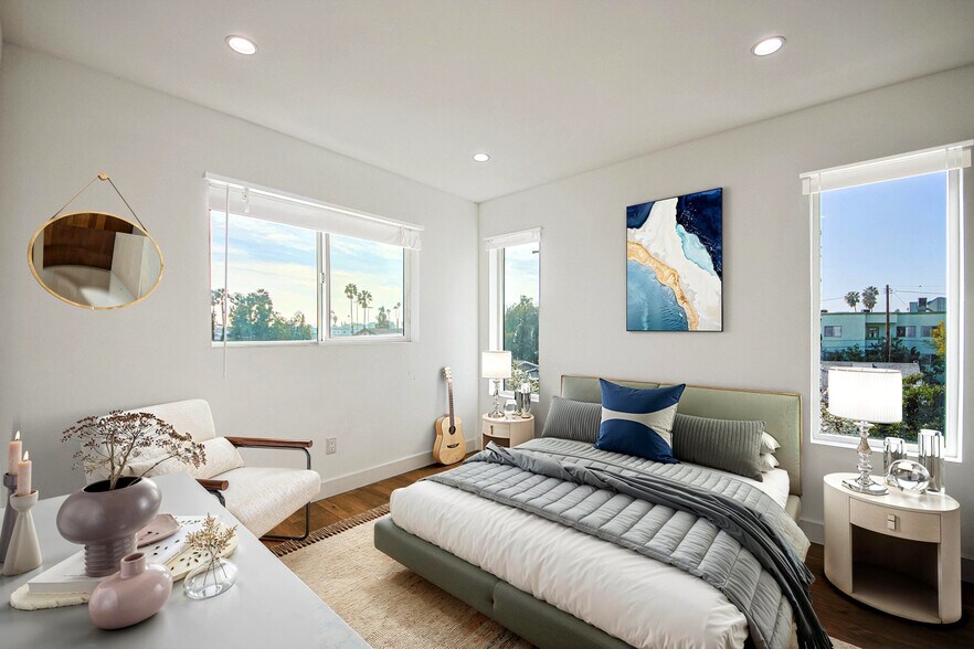 954 Kingsley Dr, Los Angeles, CA à vendre - Photo de l’immeuble – Image 3 sur 52
