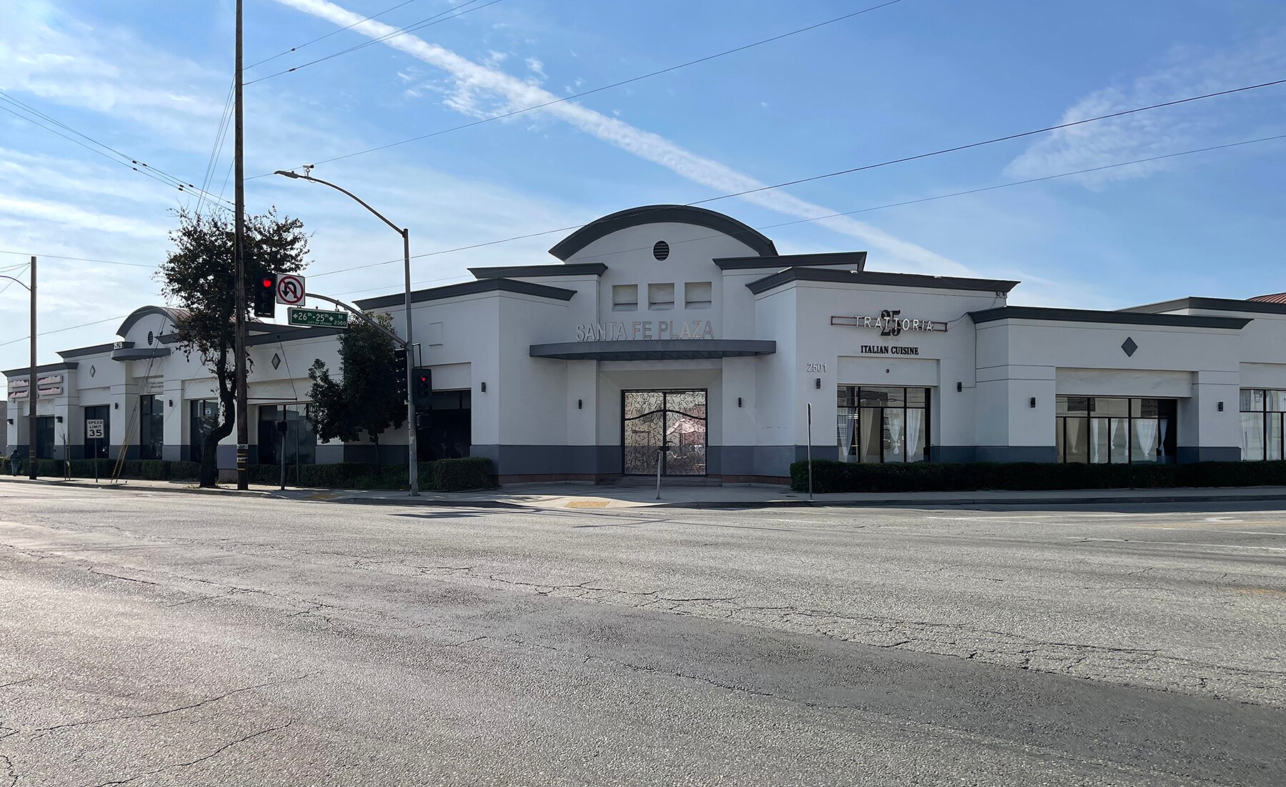 2501-2599 S Santa Fe Ave, Vernon, CA à louer Photo de l’immeuble– Image 1 sur 10