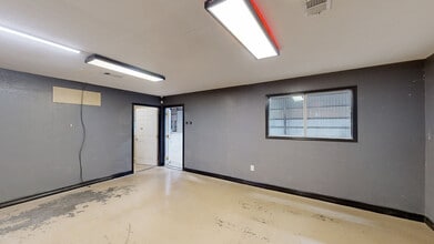 5850 Cunningham Rd, Houston, TX à louer Numérisation 3D Matterport– Image 1 sur 7