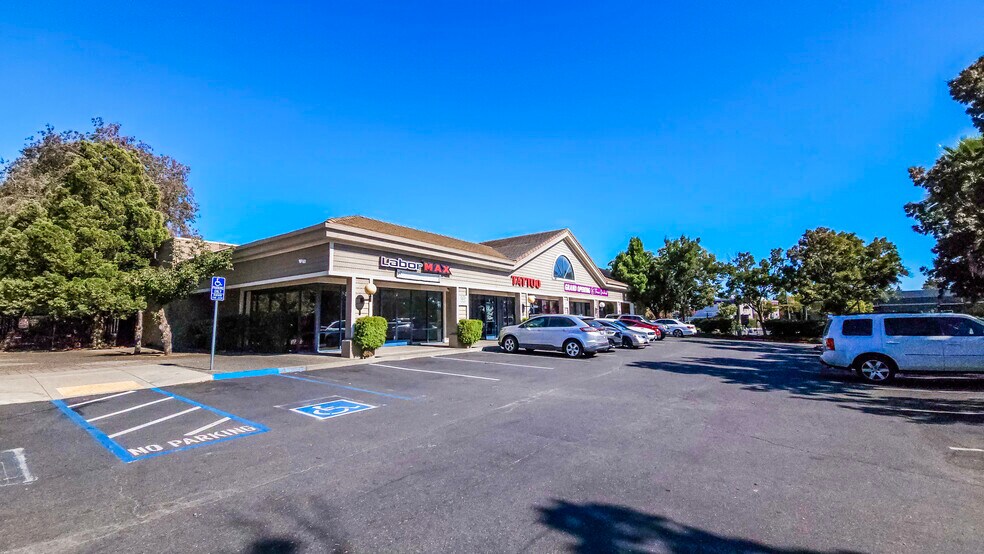 1500 Oliver Rd, Fairfield, CA à louer - Photo de l’immeuble – Image 2 sur 16