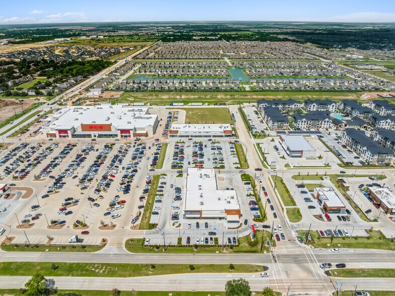 24924 Morton Ranch Rd, Katy, TX à vendre - Photo de l’immeuble – Image 2 sur 7