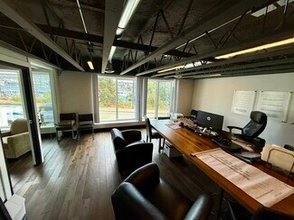 Plus de détails pour 2220 N Pacific St, Seattle, WA - Bureau, Industriel/Logistique à louer