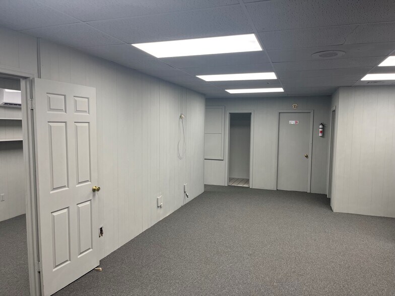 5680 Churchland Blvd, Portsmouth, VA à louer - Photo de l’immeuble – Image 2 sur 4