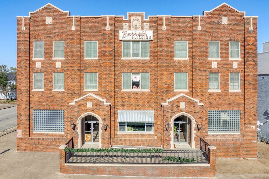 531 W Main St, Denison, TX à vendre - Photo de l’immeuble – Image 2 sur 81