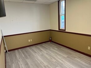 165 Freemans Bridge Rd, Schenectady, NY à louer Photo intérieure– Image 2 sur 4