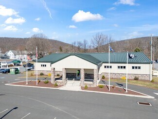 Plus de détails pour 111 N Broadway, Wind Gap, PA - Local commercial à vendre