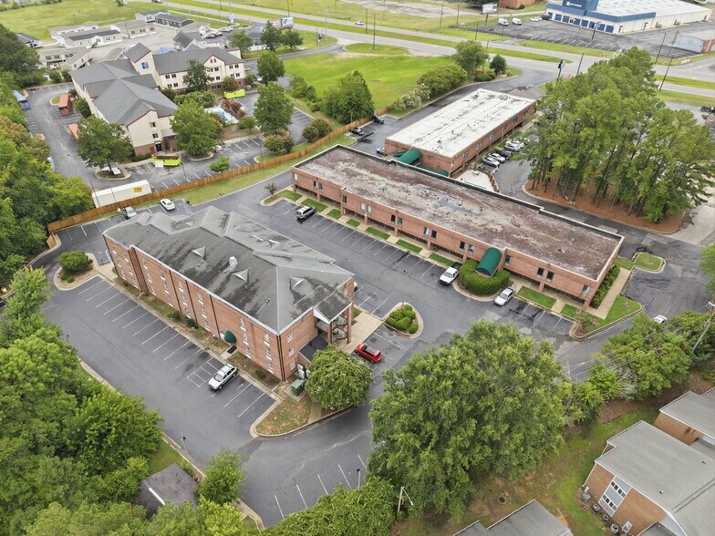 1340 N Wesleyan Blvd, Rocky Mount, NC à vendre - Photo de l’immeuble – Image 3 sur 8