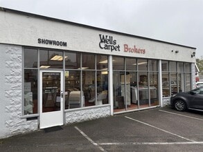 9 Castle Hl, Axminster à louer Photo de l’immeuble– Image 2 sur 11