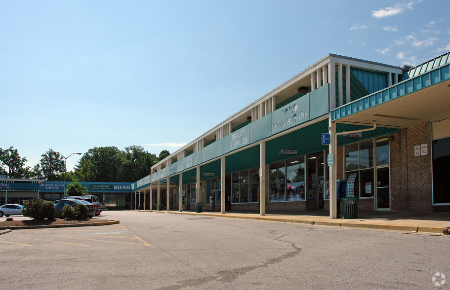 5617-5731 Riverdale Rd, Riverdale, MD à louer - Photo de l’immeuble – Image 1 sur 5